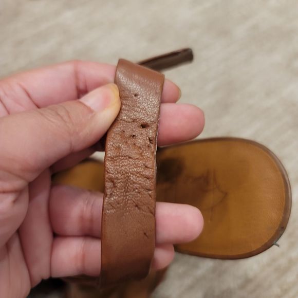 Franco Sarto Wedge - Picture 5 of 11